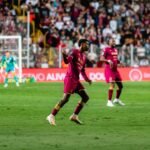 VULGAR GESTO DE TAYLOR LLEVÓ A SANCIÓN INTERNA